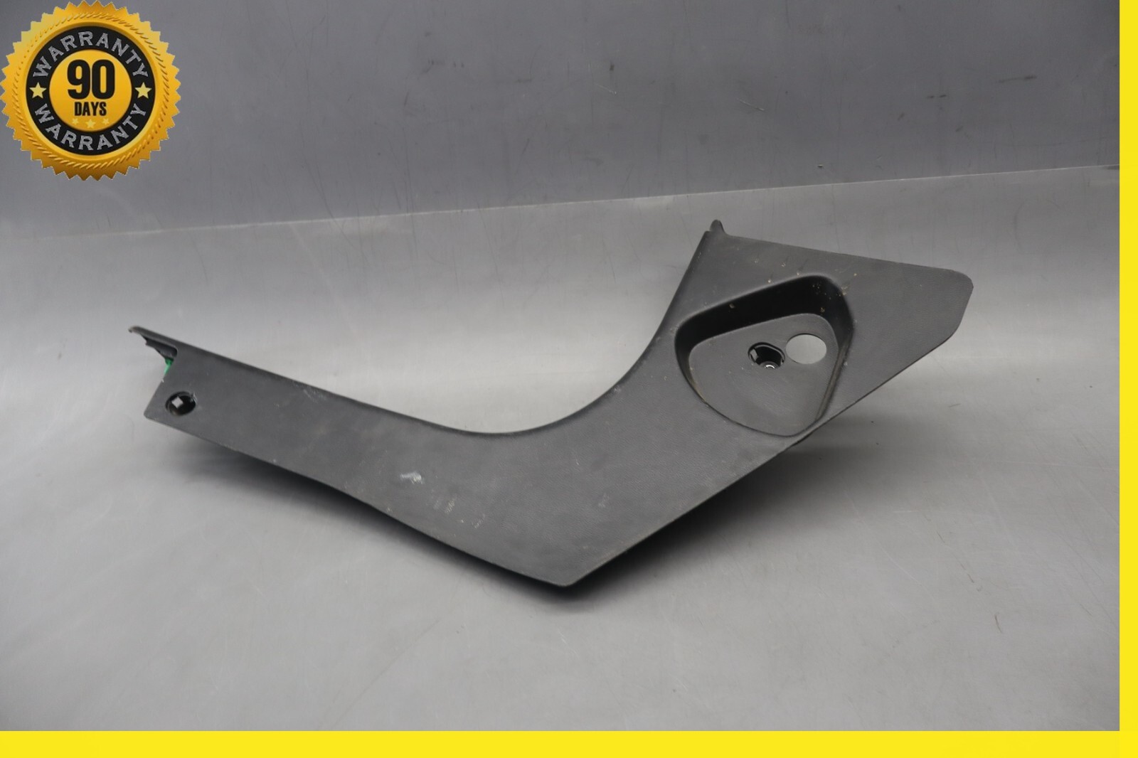 14-17 Maserati Ghibli M157 Rear Left Driver Side Lower Scuff Kick Panel Oem