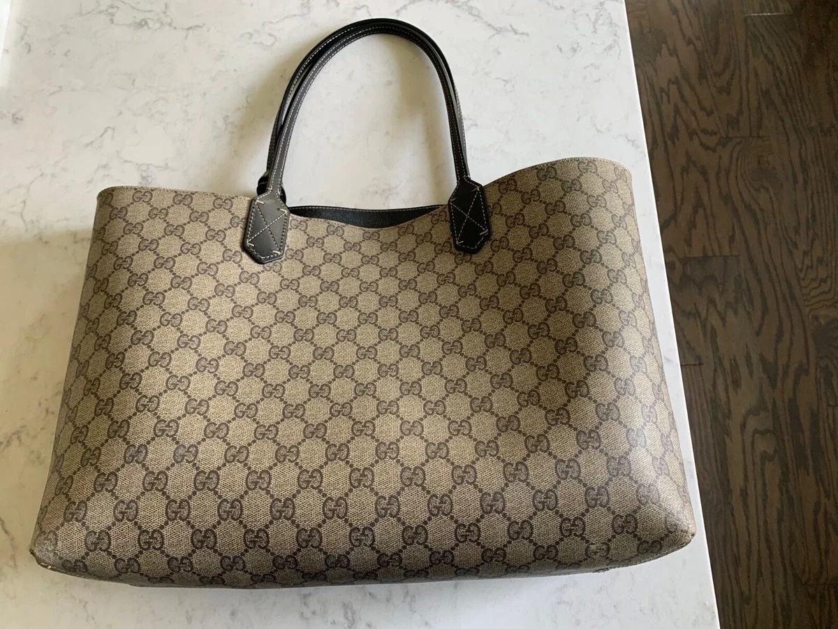 Black GG Supreme canvas tote bag, Gucci