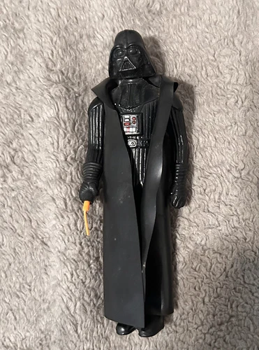 Vintage Kenner 1977 Star Wars Darth Vader Figure Complete DD lettered Hilt