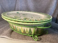Temp-tations 3 qt. Bakeware Christmas casserole w/lid & wire rack Merry & Bright