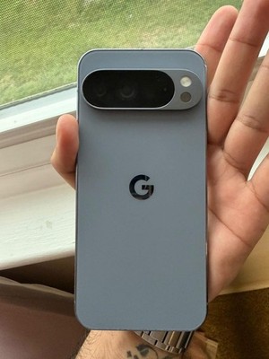 Google Pixel 10 Pro XL - 256 GB - Moonstone (Verizon)