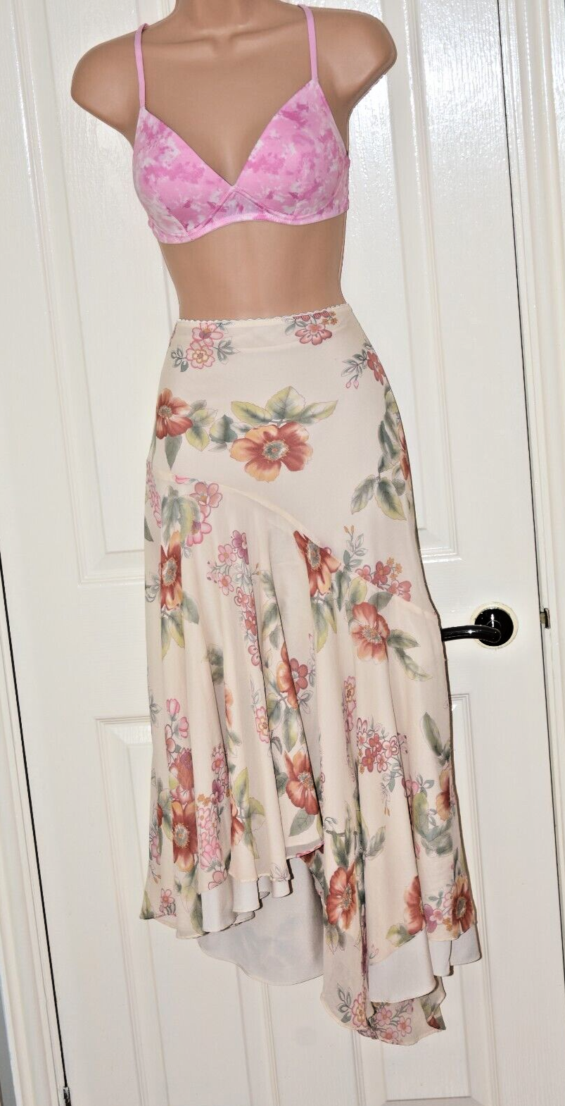 Monsoon long floaty lined skirt in size 14 pre-loved-image
