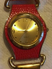 Red Gold Buckled ACC Quartz Watch Nonworking Untested For Parts or Repair