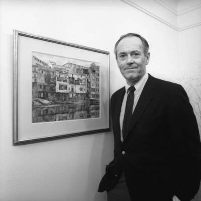 Henry Fonda attending an exhibit of his paintings 1966 OLD PHOTO