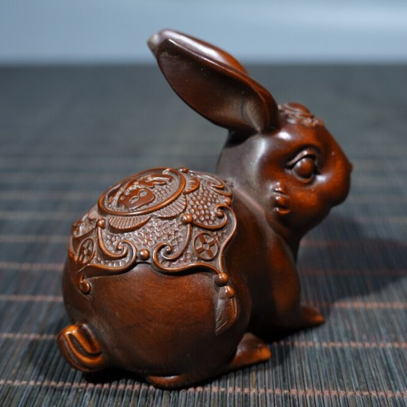 Chinese Vintage Boxwood Carved Rich Rabbit Statue Collection Figurines