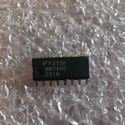 MM74HC251M IC MLTPLXR 1-FUNC 8-LINE IN TO 1-OUT CMOS PLASTIC SOIC-16 (LOT OF 2)