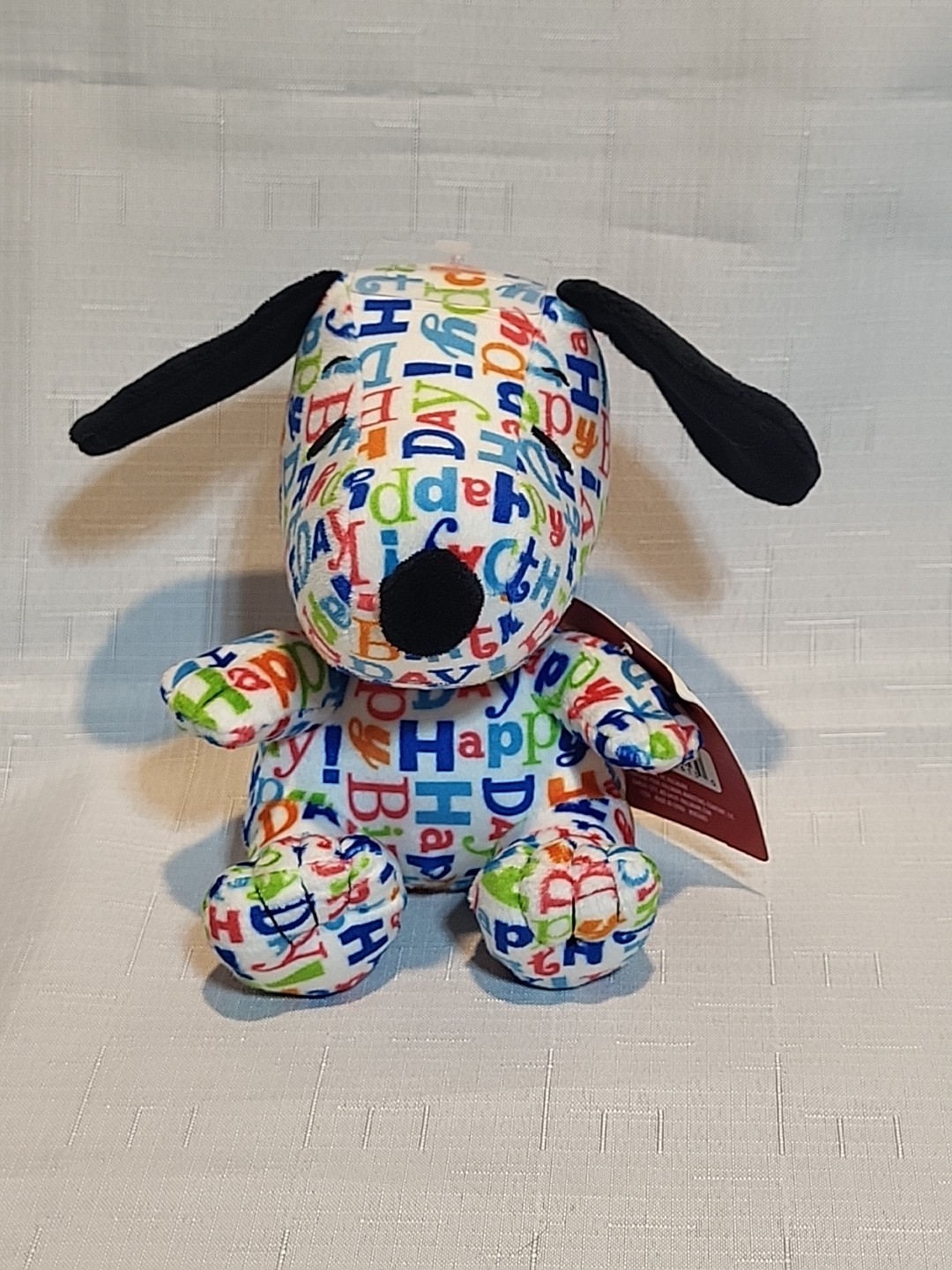 NEW NWT Hallmark Peanuts Snoopy Dog Happy Birthday Stuffed Plush 6”