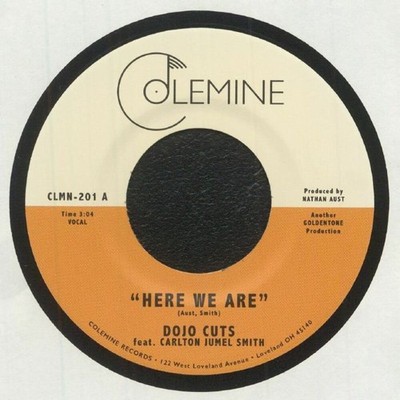 Dojo Cuts Feat. Carlton Jumel Smith - Here We Are (7'') (Coke Bottle Clear)