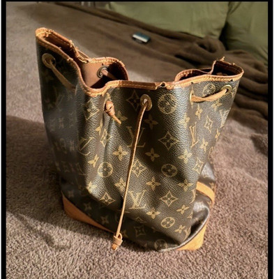 Louis Vuitton Monogram Beuteltasche Braun Canvas/Leder Zugband Schulterriemen