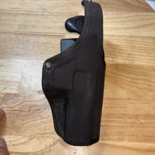 Bianchi International RH Glock 17 Black Holster Ballistic Nylon