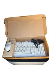 Logitech Y-RH35 White Wireless Keyboard Cordless W/ Reciever and Mouse M-RP67
