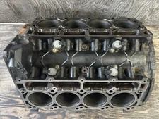 2006 Chrysler 300 Genuine OEM 5.7l Hemi Engine Bare Block *Good* Factory Spec