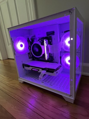 gaming pc desktop computer
