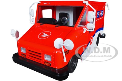 CANADA POST LLV LONG LIFE POSTAL DELIVERY VEHICLE 1/18 DIECAST GREENLIGHT  13571