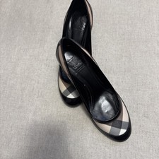 Auth Burberry Nova Check Plaid Leather Heels Pumps Size 36 or US 6 Made Italy
