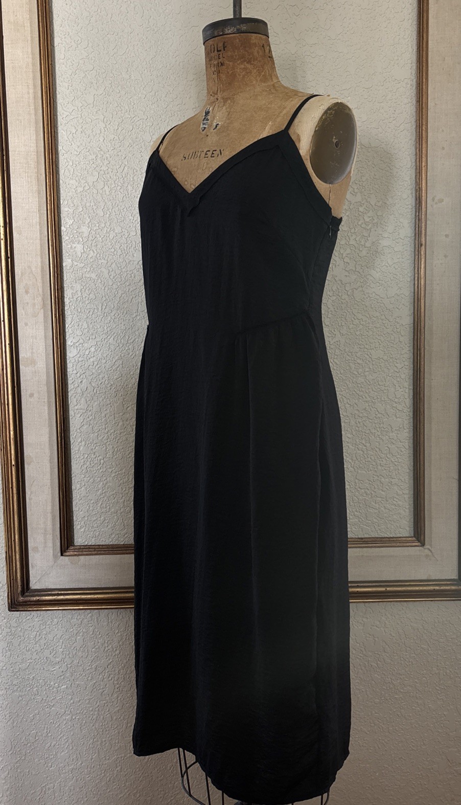 BROCHU WALKER Black Basic Spahetti Strap VNeck Dr… - image 2