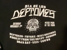Deftones 2018 “Dias Dos Deftones” Petco Park Music Festival Zip Up Hoodie Size L