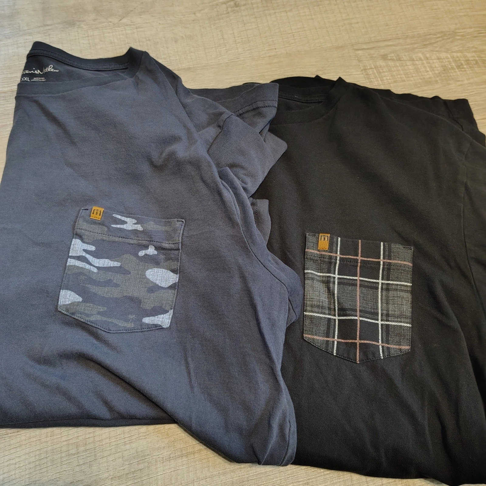 TravisMathew Mens XXL Pocket T-Shirt Bundle Gray Camo Black Plaid St Andrews 2pk