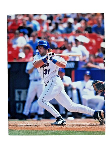 Keith Hernandez Smoking dugout 8X10 New York Mets Photo