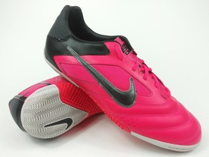 nike indoor soccer shoes pink