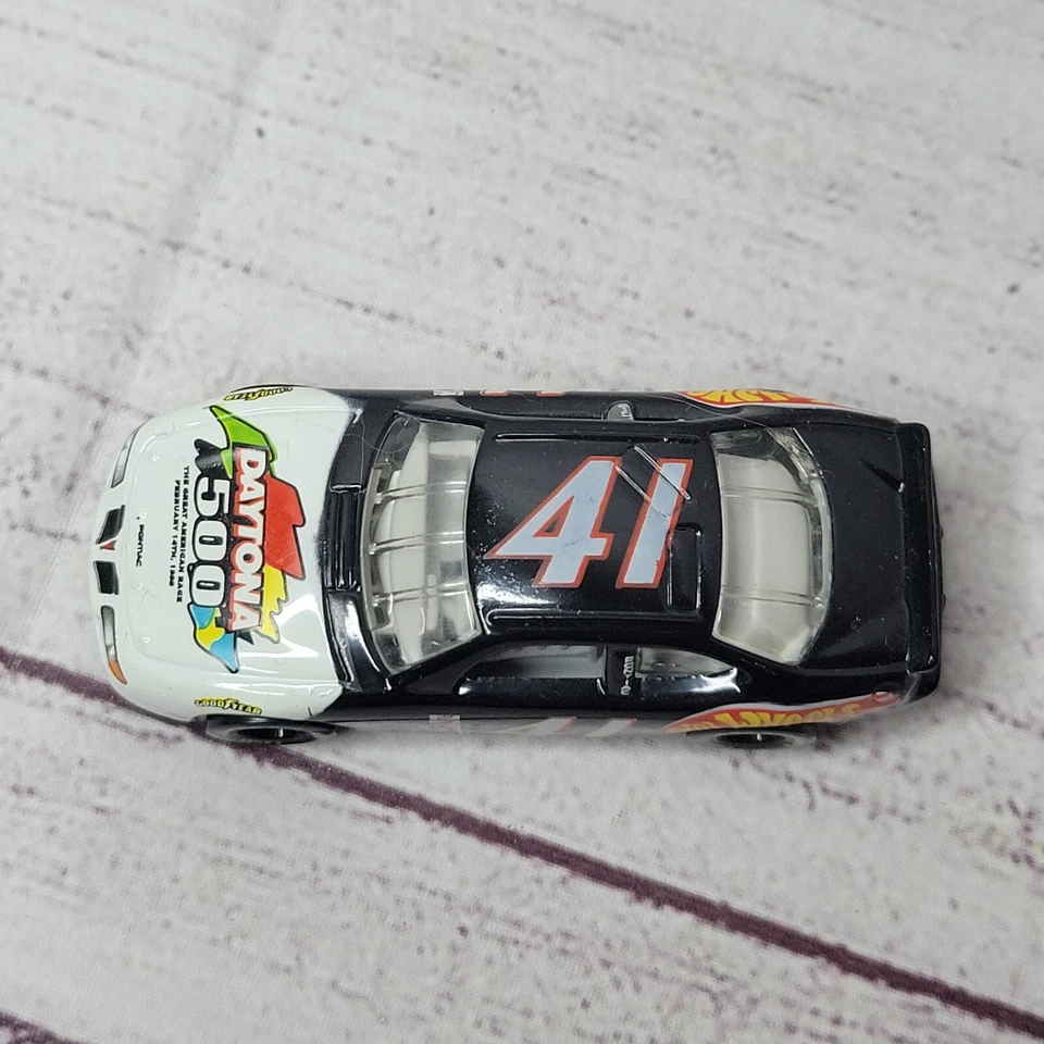 Pontiac Grand Prix #41 1996 Hot Wheels Daytona 500 fundido a presión escala 1/64 Foto 2 de 4