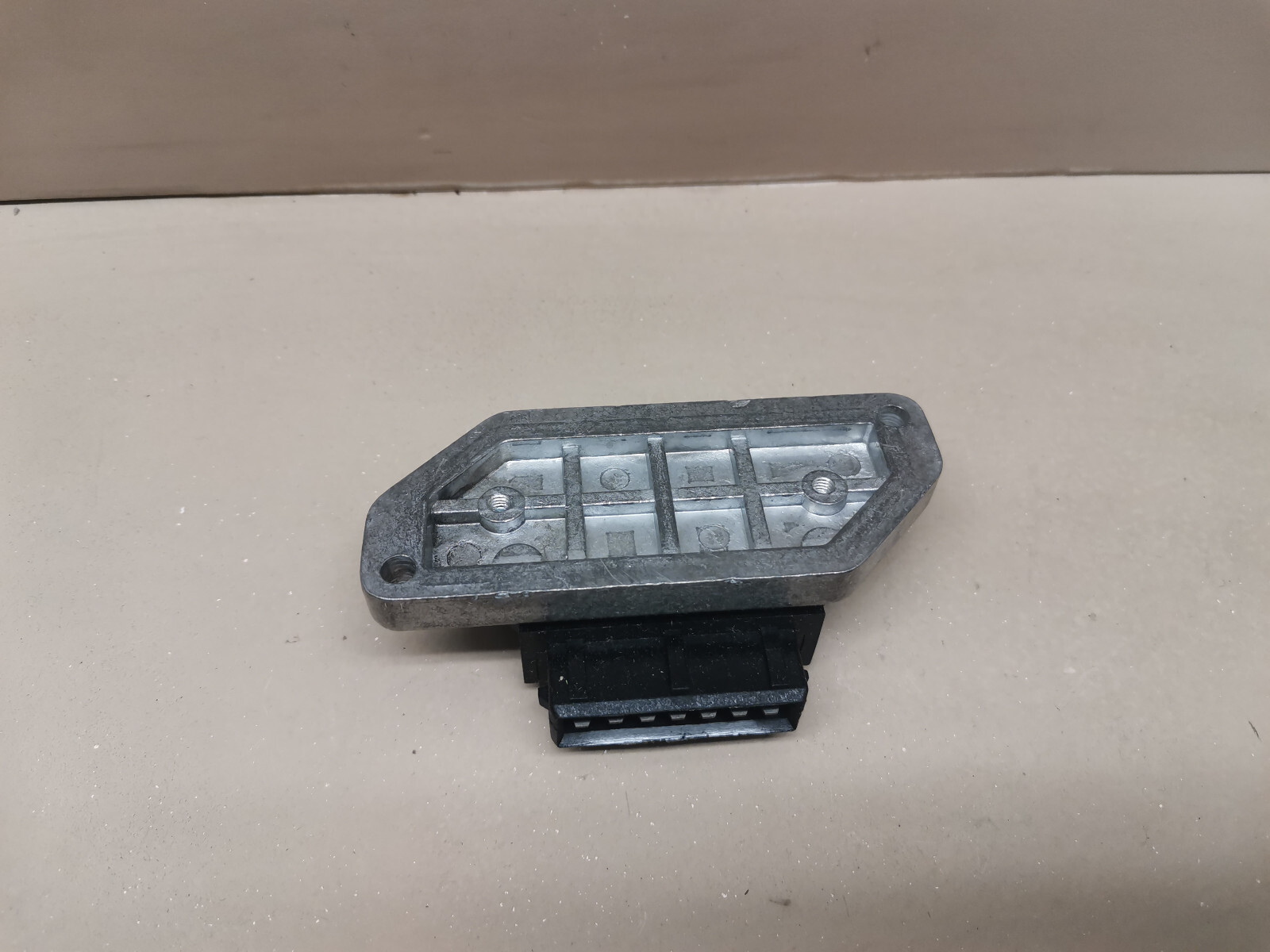 Module d'allumage Lada Samara pour résoudre les problèmes de démarrage à froid