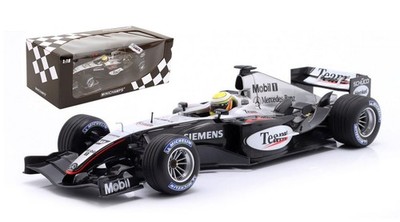 Minichamps McLaren MP4/19 Test Silverstone 2004 - Lewis Hamilton Maßstab 1:18