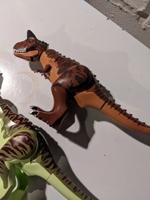 LEGO Jurassic World Dinosaur 76941 Carnotaurus & 76944 Parts Lot