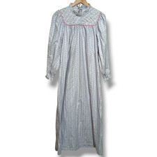 Vtg Brandywine Flannel Nightgown-Medium-Ruffle Trim-Quilted Yoke-Floral-NEW