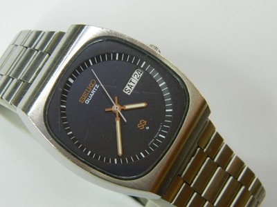 NICE VINTAGE SEIKO 7546-6010 SQ BLACK DIAL MENS QUARTZ WATCH - NEW