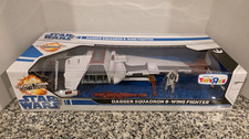 Dagger Squadron B-Wing Fighter STAR WARS Legacy Collection Toys R Us NEW Sealed