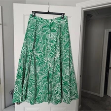 Tabitha Brown Green Floral Women's Skirt Size L