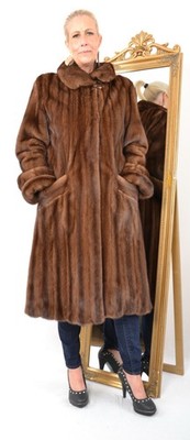 US5394 REAL SAGA MINK FUR COAT RANCH JACKET FEMALE SKINS SIZE L - NERZMANTEL