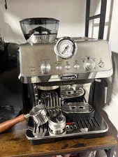 De'Longhi La Specialista Arte EC9155.MB Espresso Machine - Black Metal