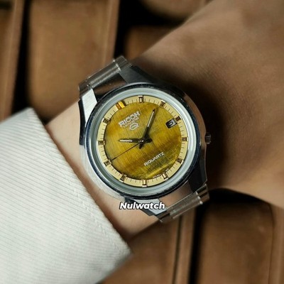 Rare Vintage New Old Stock RICOH Riquartz Tiger Eye Dial Watch Men
