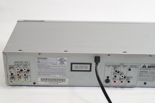 Sylvania Model SSD803 DVD/VHS VCR COMBO Player No Remote - 第 3/3 張圖片