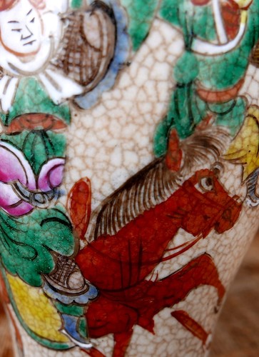 Antique Japanese Warriors Meiji crackle vase with base mark 12" Circa 1900 - Picture 13 of 23