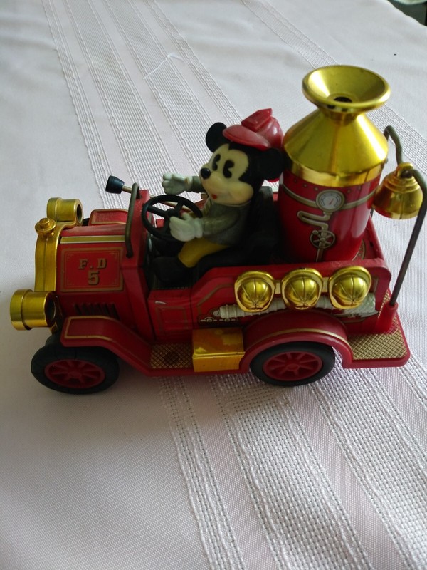 Vintage Rare Walt Disney Mickey Mouse In Old Timers Fire Truck #5 - Japan