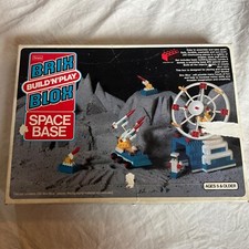 Vintage 70 s-80 s Sears Brix Build N Play Blox Space Base AS IS Missing Pieces