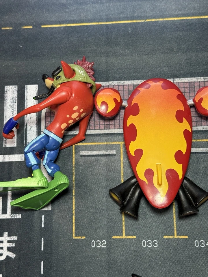 Figura de acción Crash Bandicoot Resaurus Toy 1998 PlayStation Figura Repuestos Foto 2 de 3