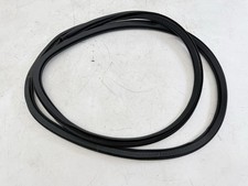 2019-2025 VOLVO XC40 FRONT LEFT SIDE DOOR RUBBER WEATHERSTRIP SEAL OEM