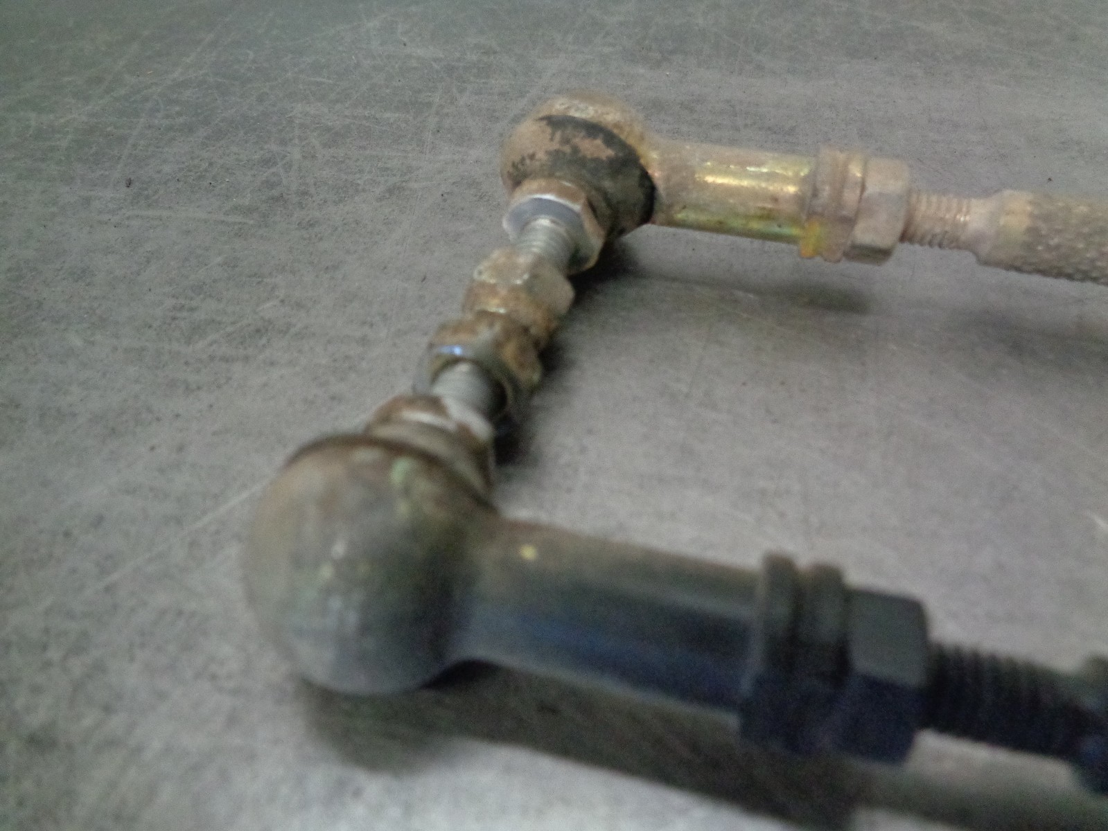 00 2000 POLARIS SPORTSMAN 6X6 FOUR WHEELER UTV SUSPENSION TIERODS TIE