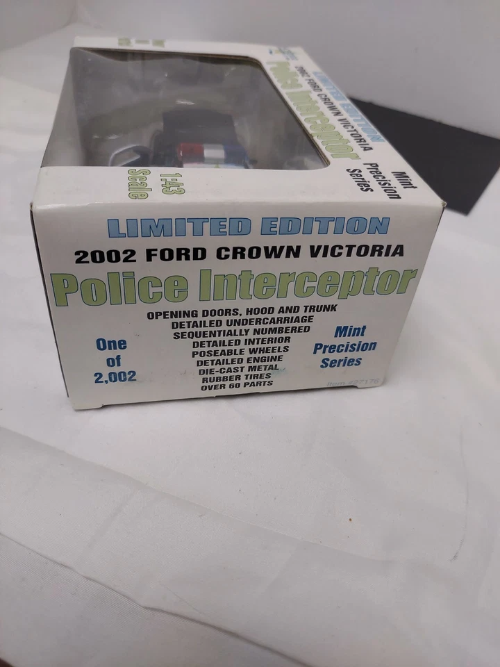 Minneapolis Police Interceptor 2002 IACP Gearbox Limited Edt. #0840 of 2002  - Image 3 of 4