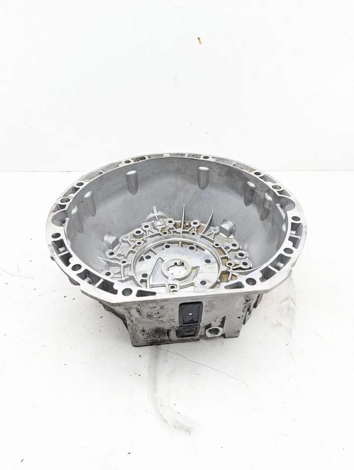 Корпус раструба автоматической коробки передач Mercedes-Benz S430 W220 2003-2006 годов выпуска 210271180 - Изображение 2 из 4