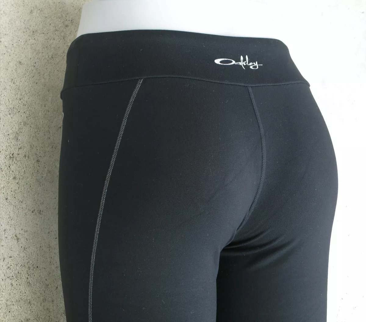 Oakley yoga deals pants