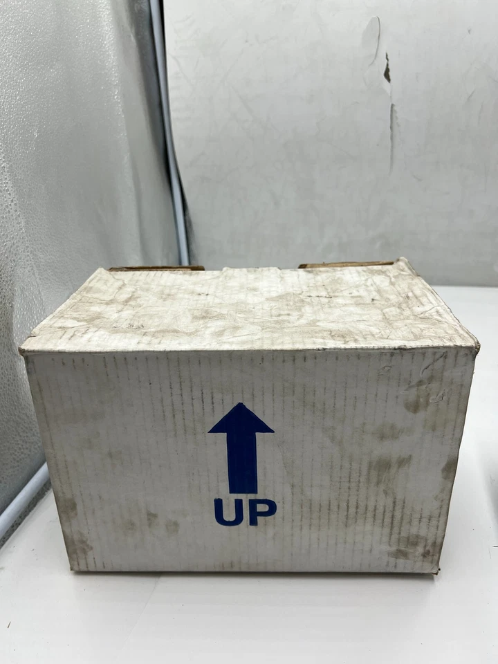 Compresor de aire acondicionado Four Seasons 57455, 254180, 655608 para 89-95 Nissan Máxima Foto 3 de 4
