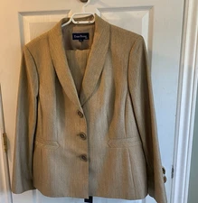 NWT Evan-Picone Pant Suit 18 40" waist Dijon Brown Port Elizabeth Shawl Collar