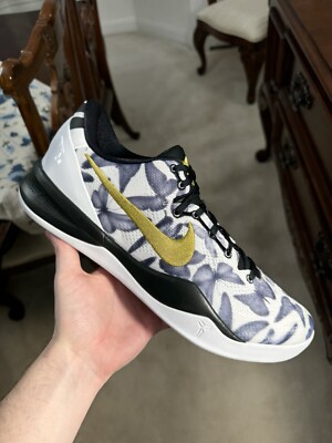Nike Kobe 8プロトロ　シューズ ホワイト/ブラック/ゴールド Nike Kobe 8 Protro “Mambacita”が国内5月14日より発売［FV6325