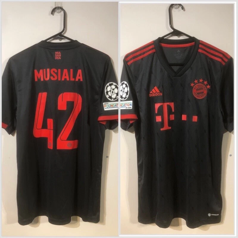 bayern munich jersey away 2022/23