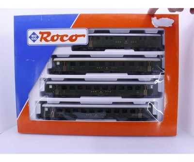 Roco 44065 HO SBB-CFF-FFS 4 Passenger Car Set, Baggage, 1st Class, 2x 2nd Class